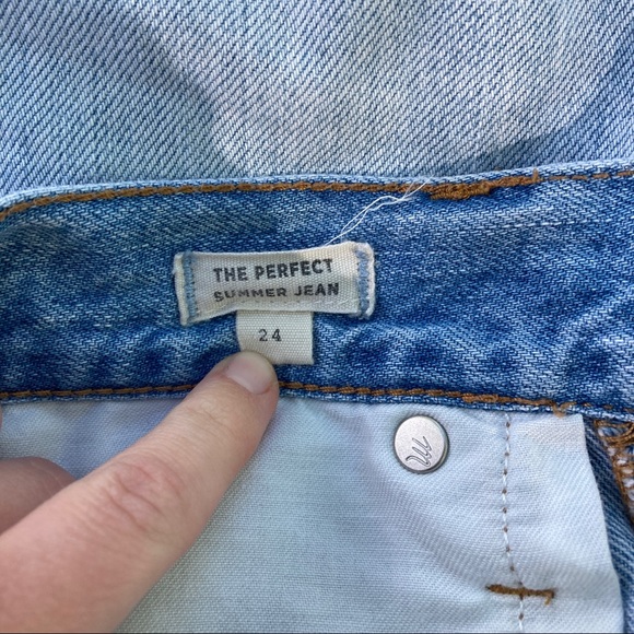 The Perfect Summer Jean - Picture 2 of 14